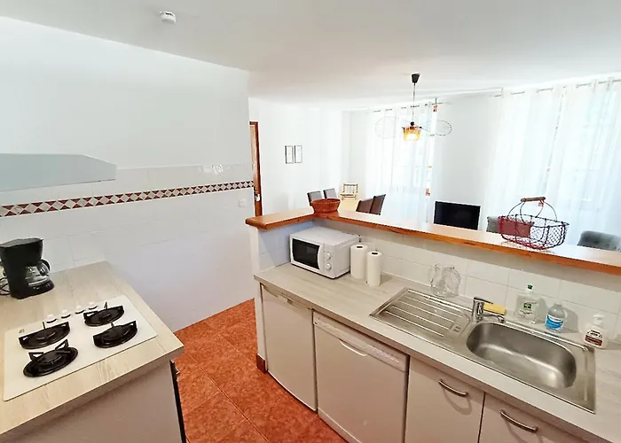 Appartement Le Petit Cerf, T3, Wifi, Cave *