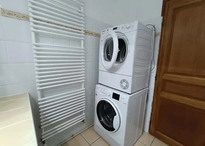 Appartement Le Petit Cerf, T3, Wifi, Cave Bagnères-de-Luchon